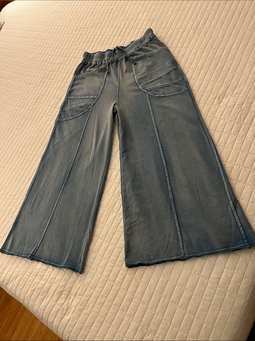 Easel’s Marvelous Monkey Wash Blue Pants w/Cool Stitched Pockets & Elastic Waist